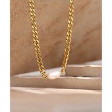 Load image into Gallery viewer, Mather of Pearls Necklace
