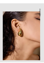 Load image into Gallery viewer, Water Drop Earrings
