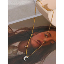 Load image into Gallery viewer, White Moon Necklace
