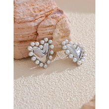 Load image into Gallery viewer, Lover Earrings
