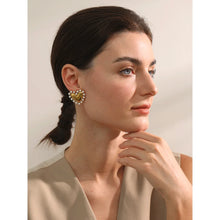 Load image into Gallery viewer, Lover Earrings
